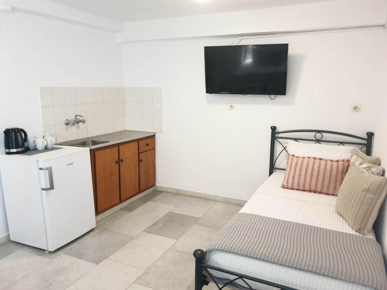 Anemos Town Apartment Naxos City Exterior photo
